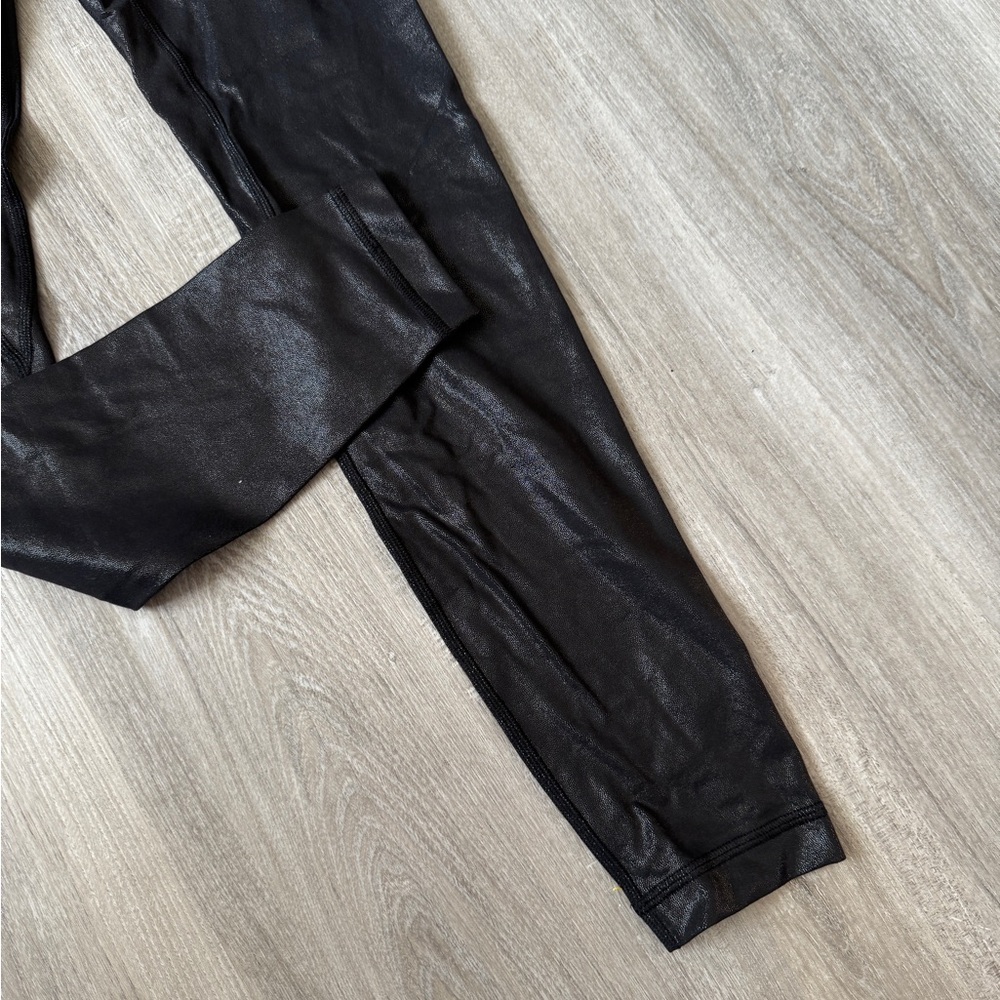 Lululemon Align Hi Rise 28” Leggings - Picture 4 of 7